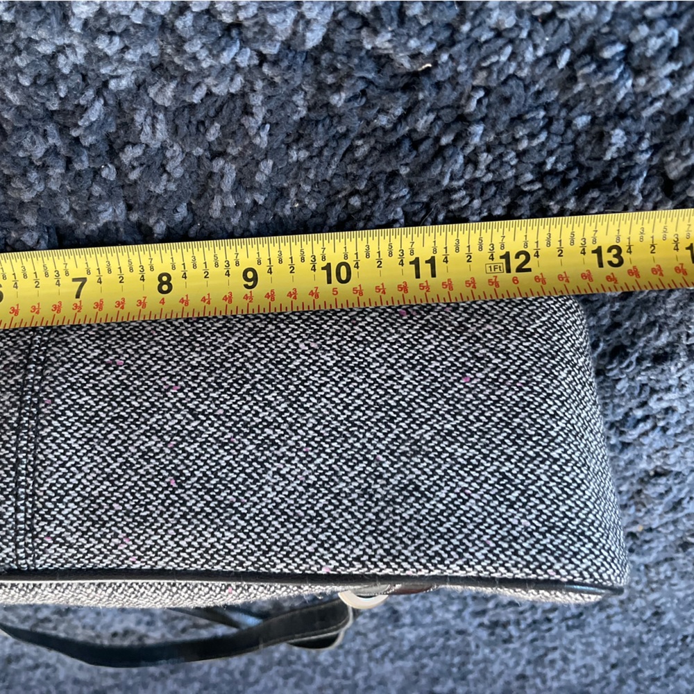 Ann Taylor purse - Picture 6 of 7